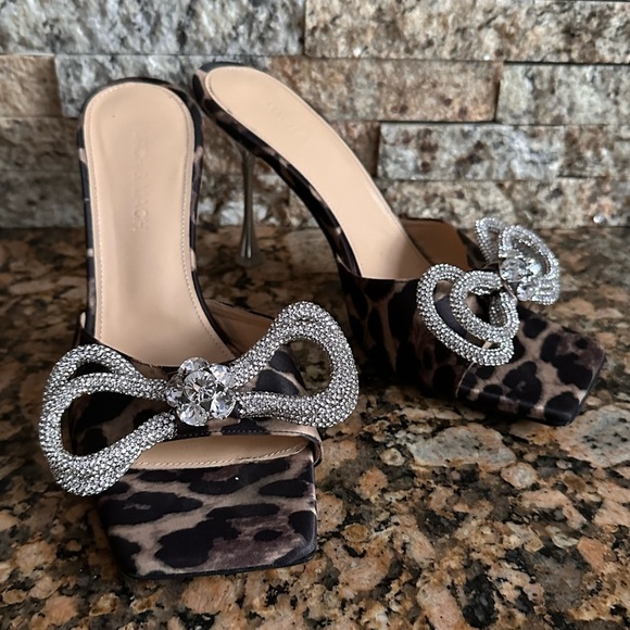 MACH & MACH
Double Bow Slide Sandal - Picture 2 of 11